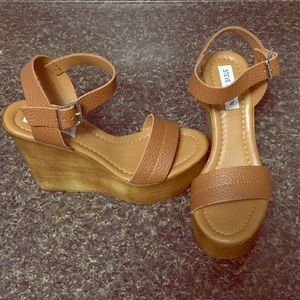 Steve Madden Wedges